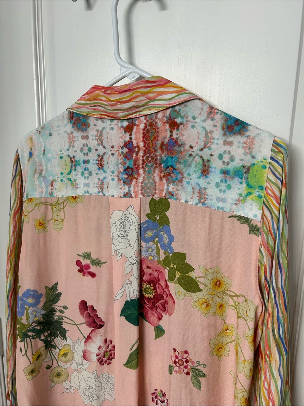 John Mark Colorful Blouse Top Small - Picture 10 of 10